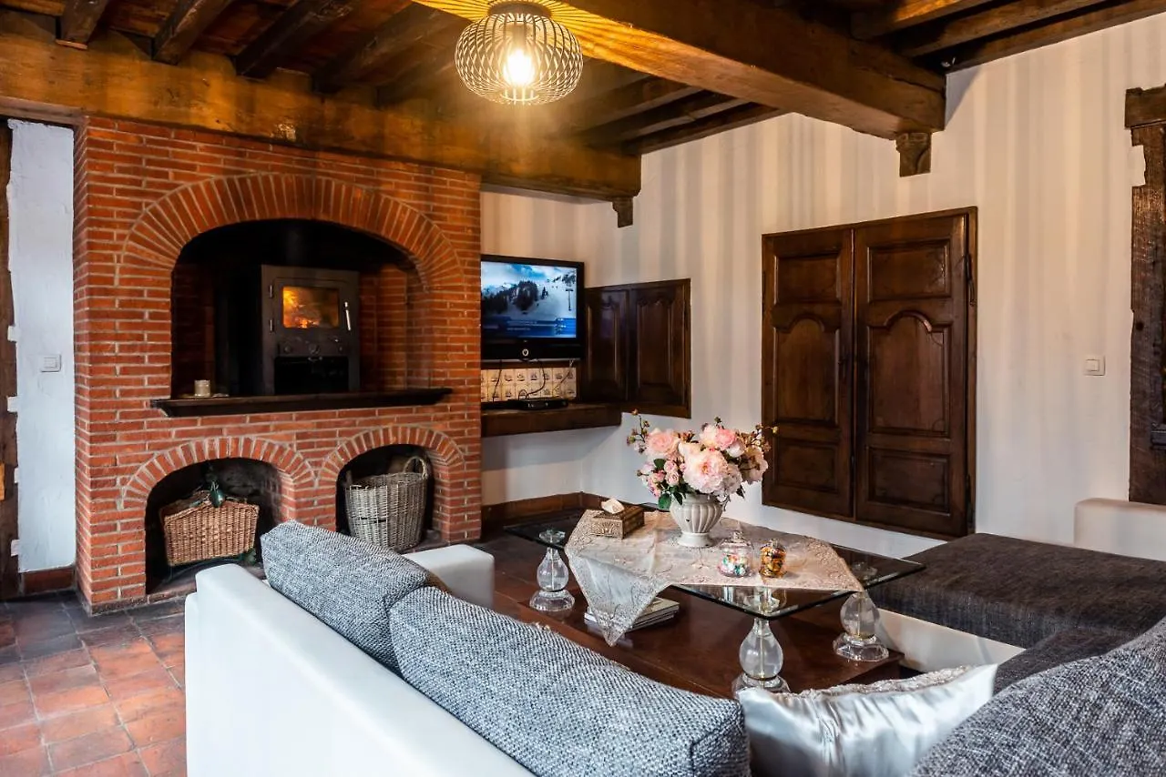 Rose House B&B Gent Oda ve Kahvaltı