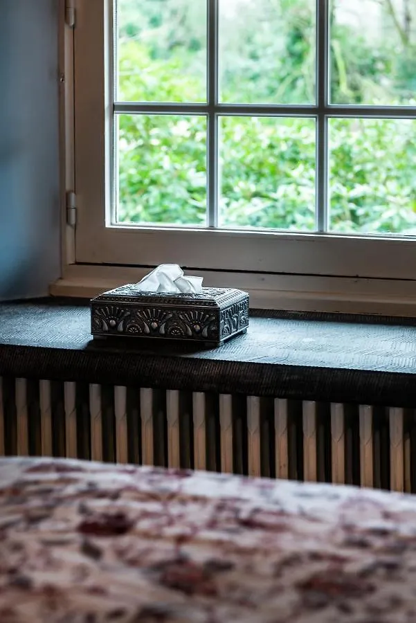 Rose House B&B Gent Oda ve Kahvaltı